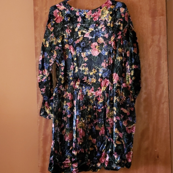 90's Vintage VELOUR FLOWER HIPPIE DRESS - Picture 6 of 6